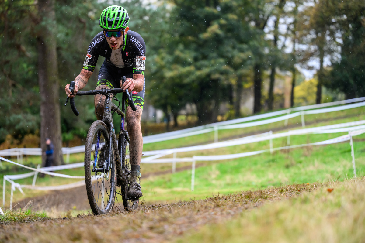 Wheelbase Cabtech Castelli
