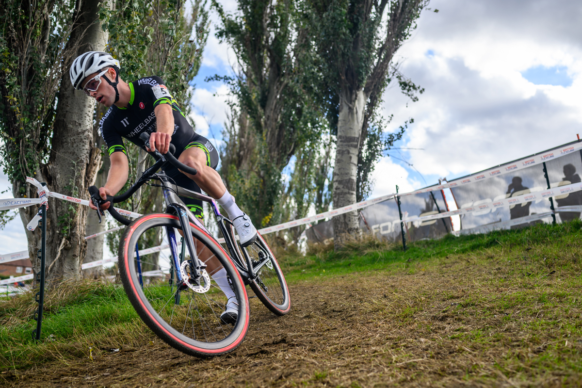 Wheelbase Cabtech Castelli