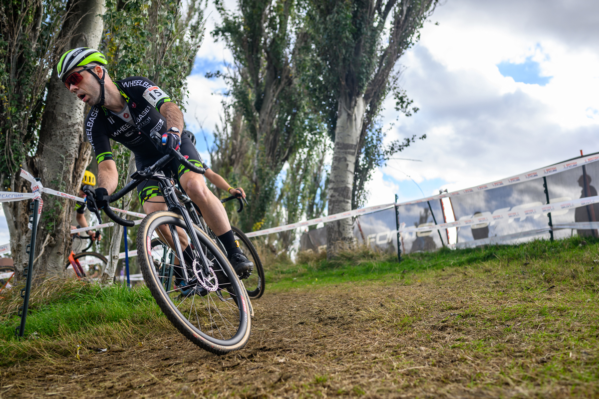 Wheelbase Cabtech Castelli