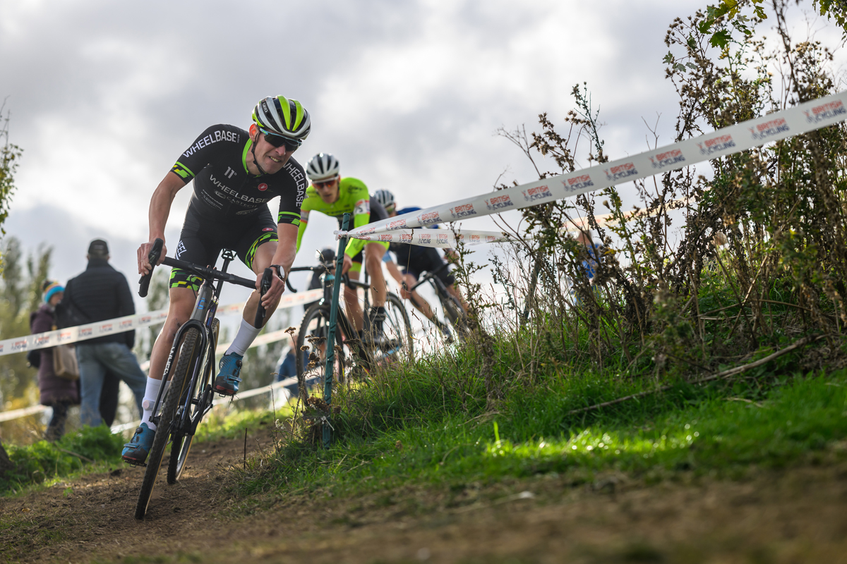 Wheelbase Cabtech Castelli