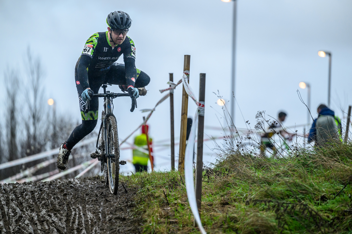 Wheelbase Cabtech Castelli