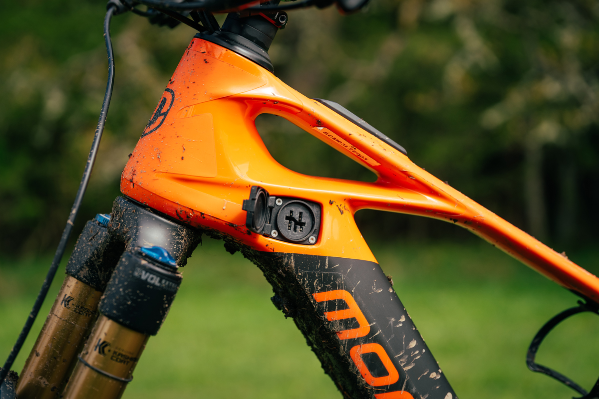 Mondraker Crafty Carbon RR 2023