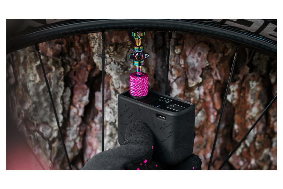 Muc-Off AirMach Pro Electric Mini Inflator