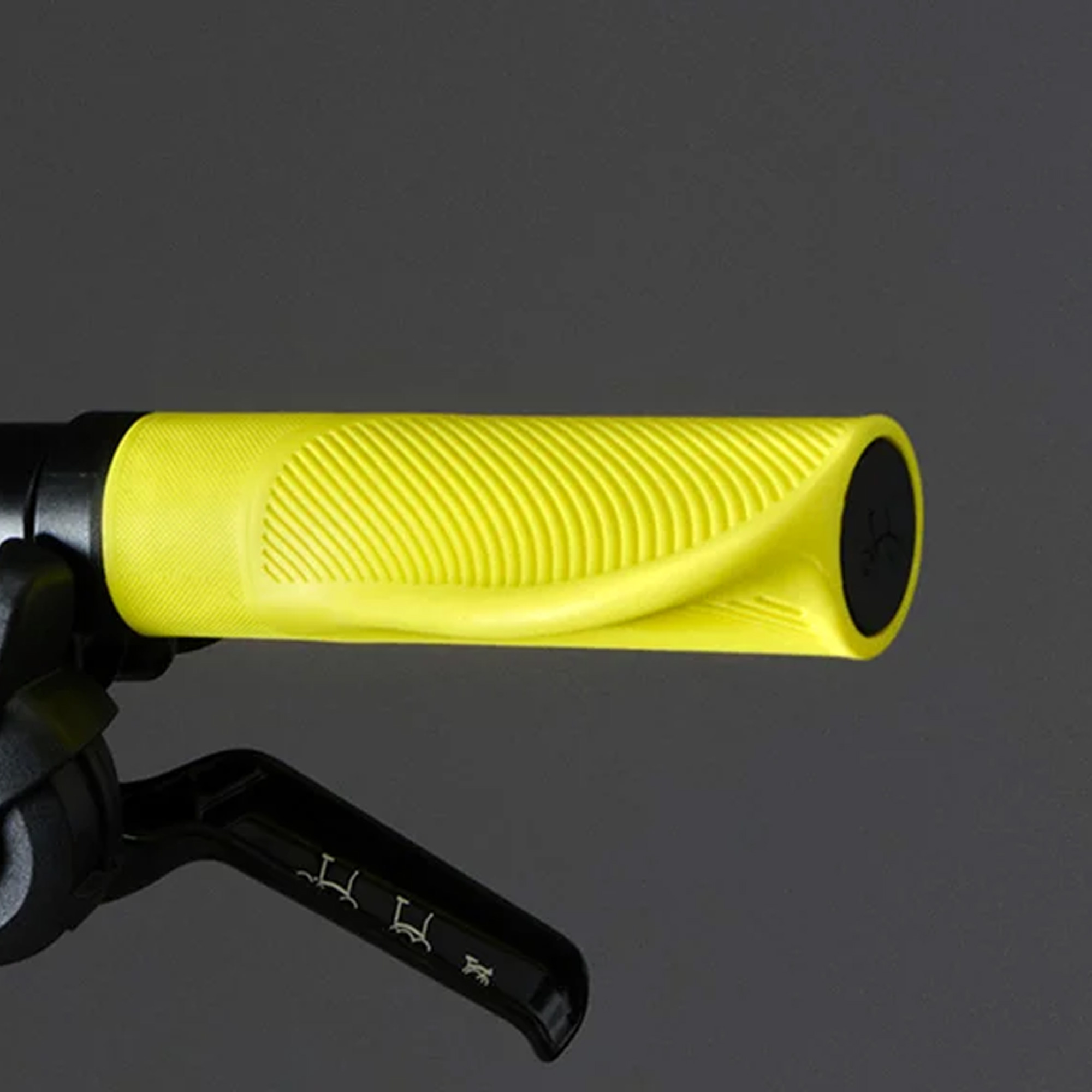 Brompton C Line 2025 | 6 Speed | Mid Bar | Extender Post | Leaders Yellow