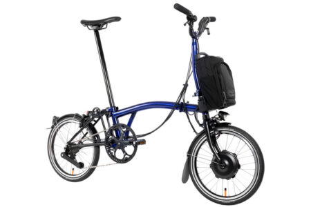 Brompton-Electric-P-Line-Bolt-Blue-Mid-Bar-2