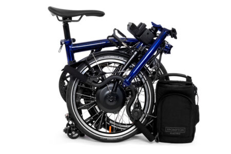 Brompton-Electric-P-Line-Bolt-Blue-Mid-Bar-4
