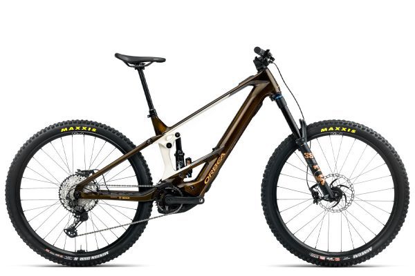 2025 Orbea Wild M10 : BLK-RED : S