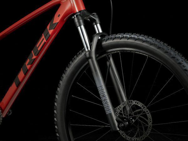 2025 Trek Marlin 6 Gen 3 : LAVA : XXS 26" Wheel