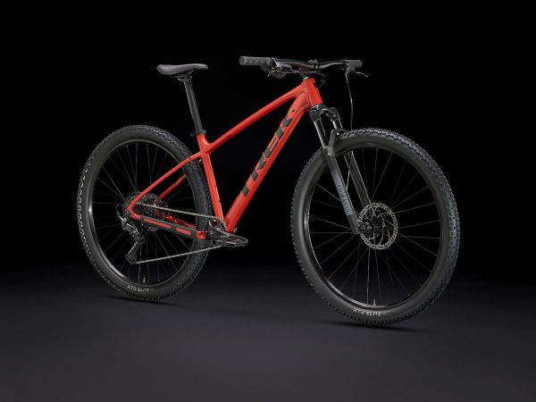 2025 Trek Marlin 6 Gen 3 : LAVA : XXS 26" Wheel