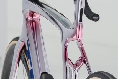 Madone_Interstellar_SLR9-AXS_4