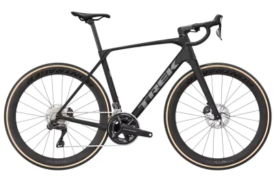 Trek_Domane_SLR_7_Black_1