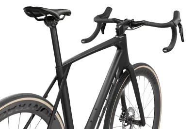 Trek_Domane_SLR_7_Black_4