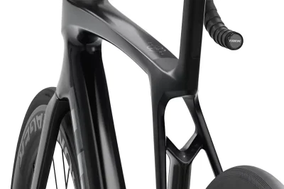 Trek_Madone_SL6_AXS_Gen8_Black_4