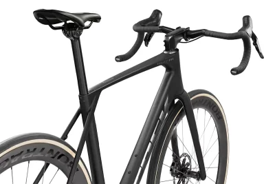 Trek_Madone_SLR_7_AXS_Gen_5_Black_4