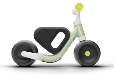 Woom_Wow_Self_Balancing_Green_1