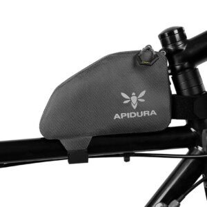 apidura-expedition-top-tube-pack-0.5l-on-bike-1-1