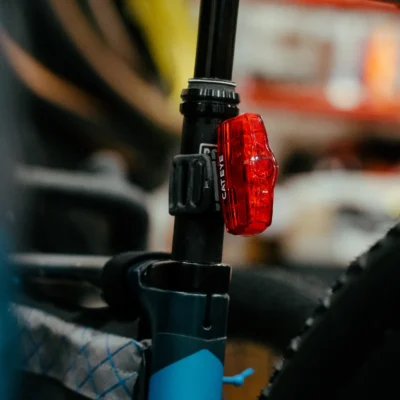 CatEye_Viz_100_Rear_Bike_Light_2