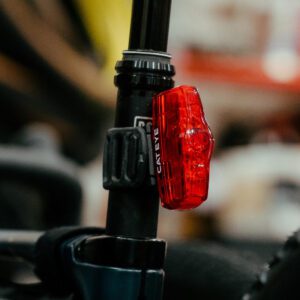 Cateye_VIZ_Rear_Bike_Light_USB_C_2