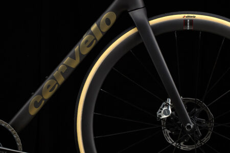 Cervelo_R5_RedXPLR_1_Five_Black_Bronze_3