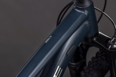 Cube_Attention_Pro_Night-Black_2