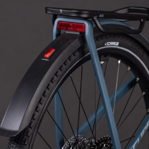 Cube_Kathmandu_Hybrid_C62_Pro_400X_Spectral_Blue_4