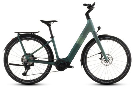 Cube_Kathmandu_Hybrid_C62_SLT_400X_Sea_Foam_1