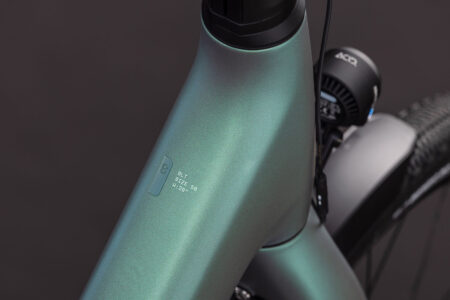 Cube_Kathmandu_Hybrid_C62_SLT_400X_Sea_Foam_2