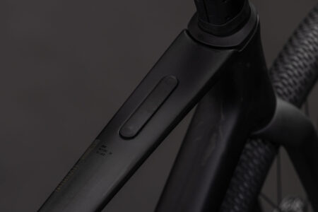 Cube_Nuroad_C62_One_Blackline_2