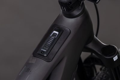 Cube_Stereo_Hybrid_One44_HPC_Race_800_Black_3_V2