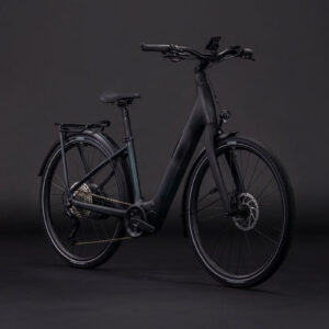 Kathmandu_Hybrid_C62_SLX_400X_LiquidBlack_2