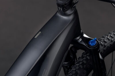 Reaction_Hybrid_Pro_800_Blackline_2