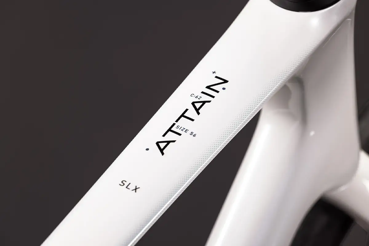 Attain_C62_SLX_White_3