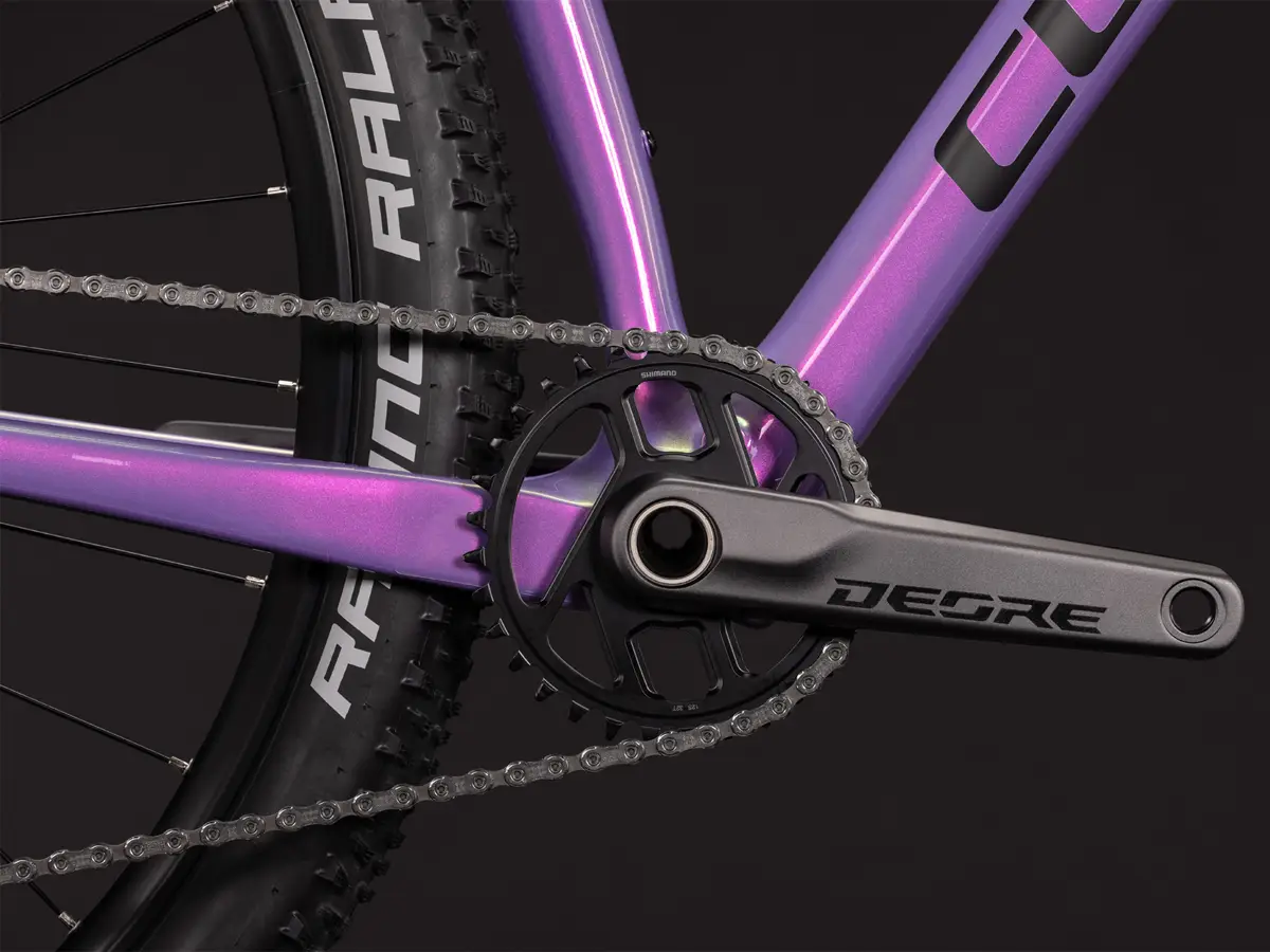 Reaction_C62_Pro_Cosmicpurple_4