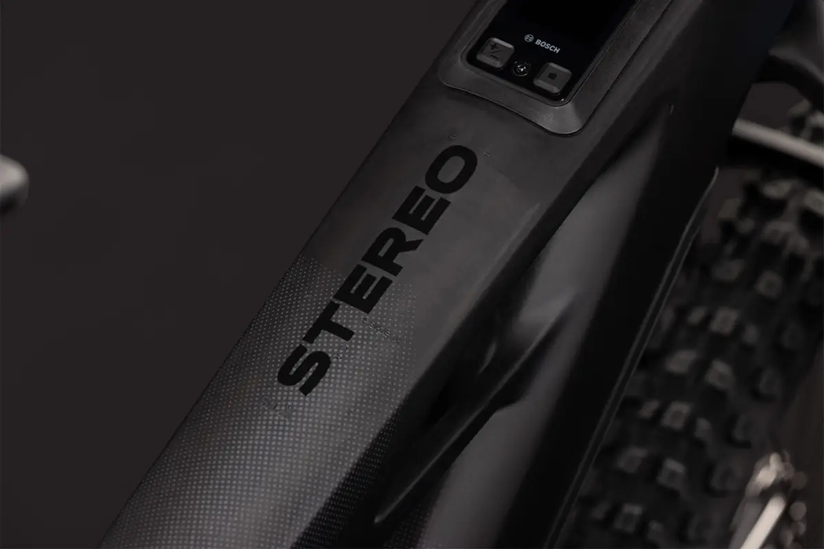 Stereo_Hybrid_One44_HPC_SLX_Blackline_3