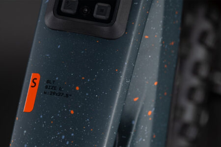 cube-stereo-hybrid-one77-hpc-slt-800_galaxy_orange_2