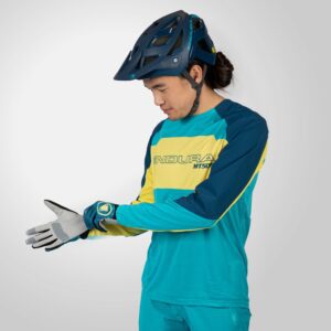 MT500-burner-lite-longsleeve-blu-4
