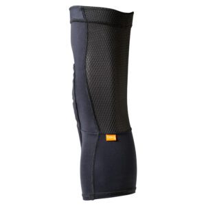 Enduro_Knee_Guard_2