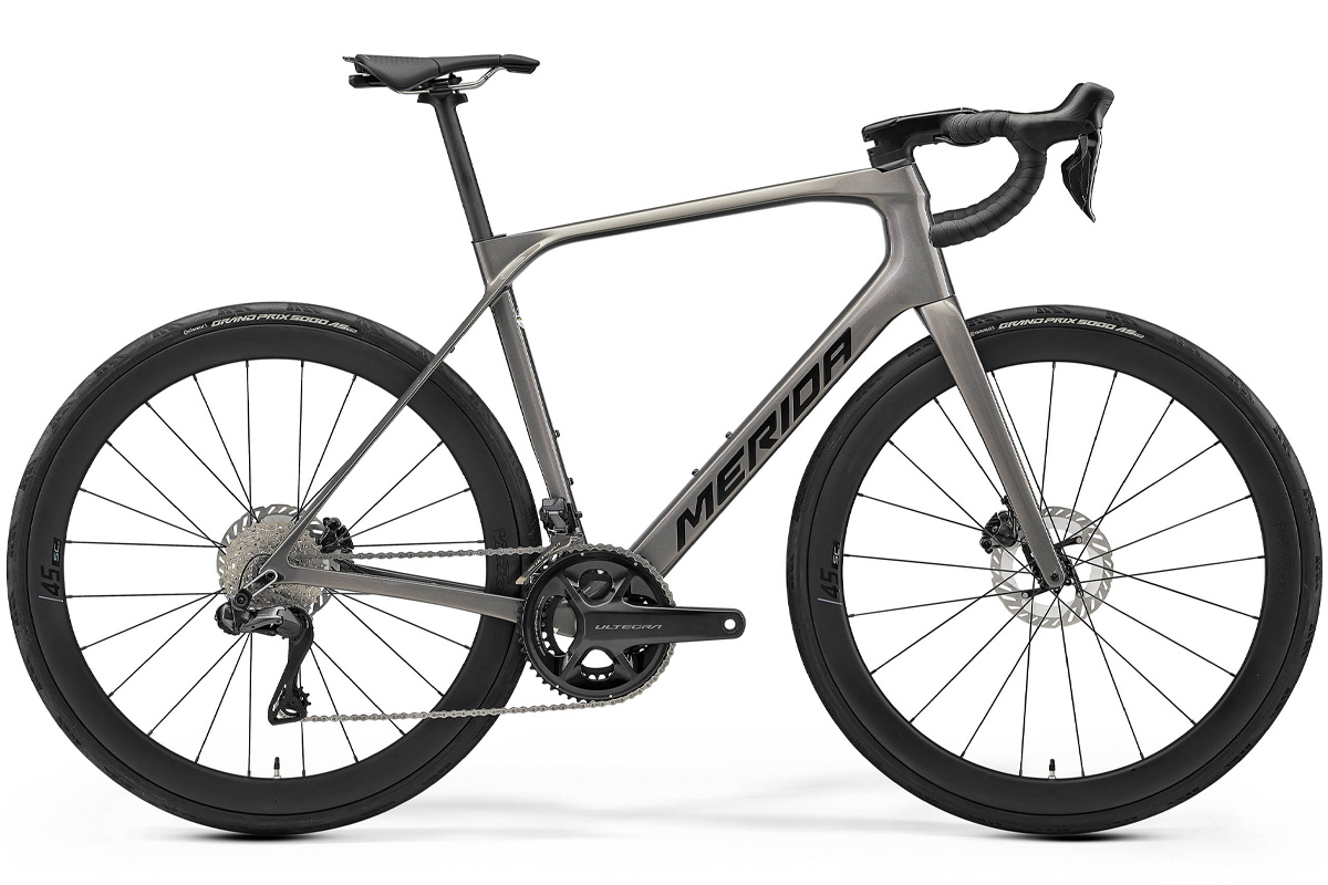 Scultura_Endurance_8000_Grey_Black