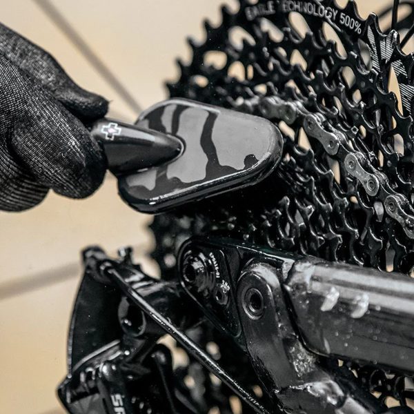 Muc-Off Detailing Brush