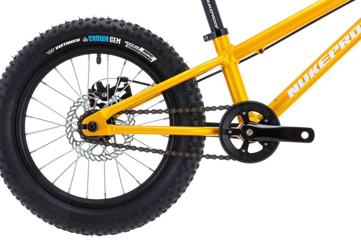 Cub_Scout_16_Yellow_26_2