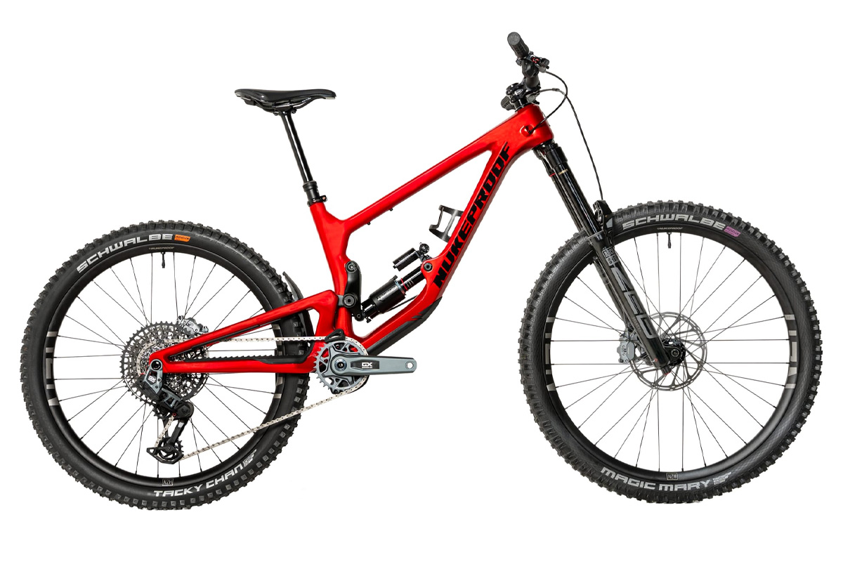 Nukeproof Giga Carbon 2026