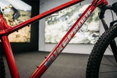Nukeproof_Tracker_275_Comp_Red_4