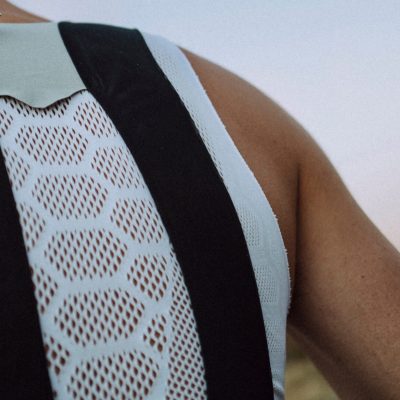 Q365_BaseLayer_1_Sleeveless_Ice_Grey_3