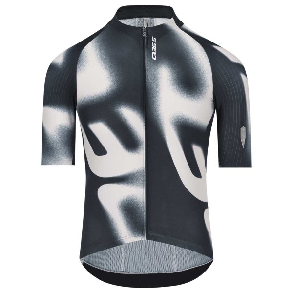 Q365_Gregarius_Pro_Big_Logo_Jersey_Black_1