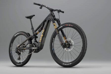 Whyte_Kado_Works_Black_2