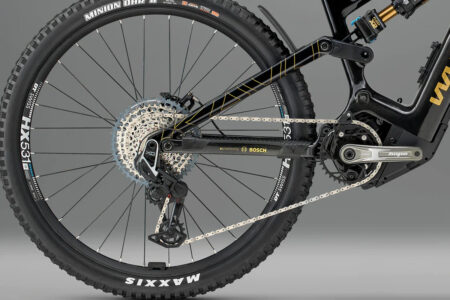 Whyte_Kado_Works_Black_4